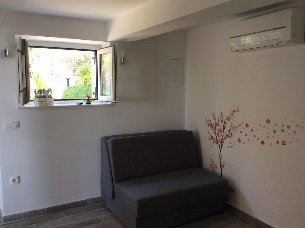 Apartments Maja Хвар Экстерьер фото